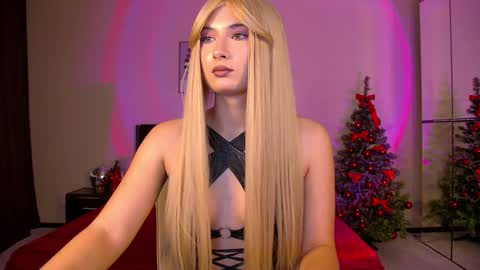 Snapshot of danabatler chatting on 12-16-24, 12:15 danabatler online show from 12-16-24, 12:15