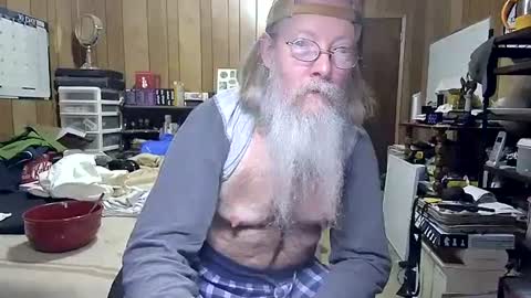 Dana online show from 12-25-24, 04:22