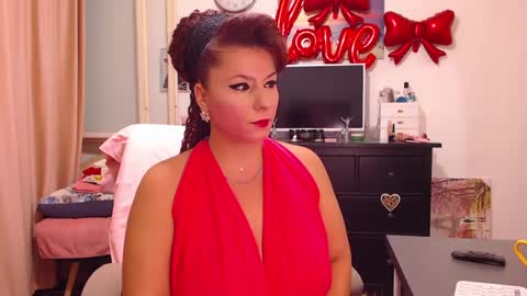 Snapshot of danahot4u chatting on 12-07-24, 07:43 dana online show from 12-07-24, 07:43