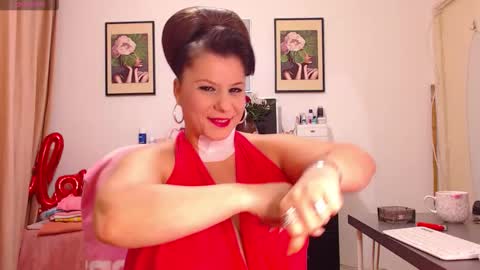 Snapshot of danahot4u chatting on 05-06-26, 10:15 dana online show from 05-06-26, 10:15
