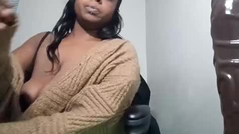 Snapshot of dancinglxoxo chatting on 02-17-26, 03:58 dancinglxoxo online show from 02-17-26, 03:58