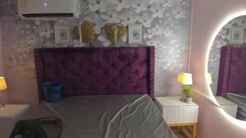 Daniela online show from 04-15-26, 11:28