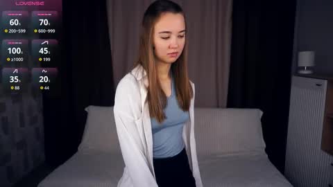 Snapshot of danetteblank chatting on 09-24-25, 05:22 Asha online show from 09-24-25, 05:22