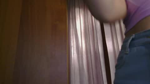 Snapshot of dangerous_softness chatting on 05-24-26, 02:55 dangerous_softness online show from 05-24-26, 02:55