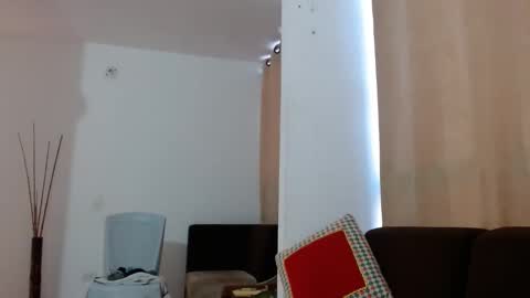 Ela and Santi online show from 01-12-25, 09:19