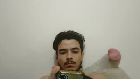 Snapshot of dani_42017 chatting on 02-11-25, 11:43 dani_42017 online show from 02-11-25, 11:43