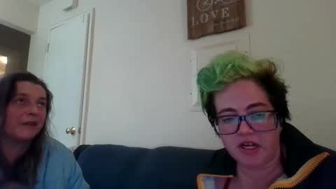 Snapshot of dani_alaska chatting on 02-23-25, 07:44 Dani online show from 02-23-25, 07:44