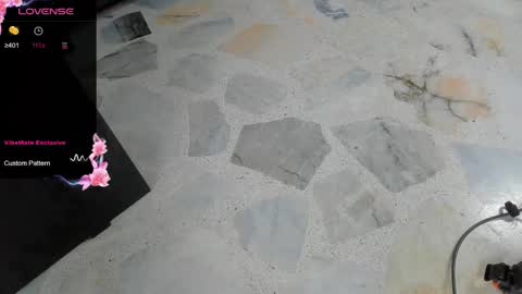 DANI online show from 03-04-25, 02:42