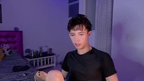 Snapshot of dani_dancer chatting on 02-07-26, 11:08 Dani Dancer online show from 02-07-26, 11:08