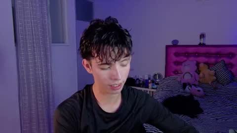 Snapshot of dani_dancer chatting on 02-13-26, 11:01 Dani Dancer online show from 02-13-26, 11:01