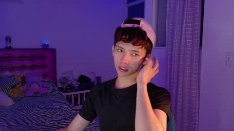 Snapshot of dani_dancer chatting on 02-25-26, 01:48 Dani Dancer online show from 02-25-26, 01:48