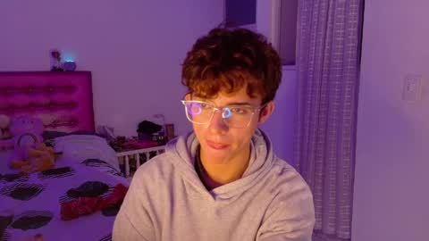 Snapshot of dani_dancer chatting on 03-08-26, 03:10 Dani Dancer online show from 03-08-26, 03:10