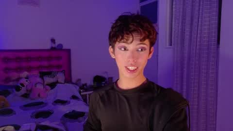 Snapshot of dani_dancer chatting on 03-10-26, 02:16 Dani Dancer online show from 03-10-26, 02:16