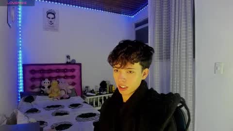 Snapshot of dani_dancer chatting on 03-18-26, 12:14 Dani Dancer online show from 03-18-26, 12:14