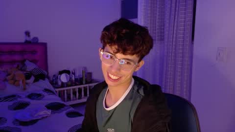 Snapshot of dani_dancer chatting on 03-24-26, 02:27 Dani Dancer online show from 03-24-26, 02:27