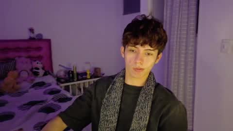 Snapshot of dani_dancer chatting on 04-12-26, 02:16 Dani Dancer online show from 04-12-26, 02:16