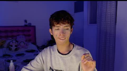 Snapshot of dani_dancer chatting on 04-15-26, 01:01 Dani Dancer online show from 04-15-26, 01:01