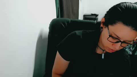 dani y jocelyn online show from 12-05-25, 08:16