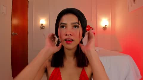 Hi I am Dani online show from 12-24-24, 11:38