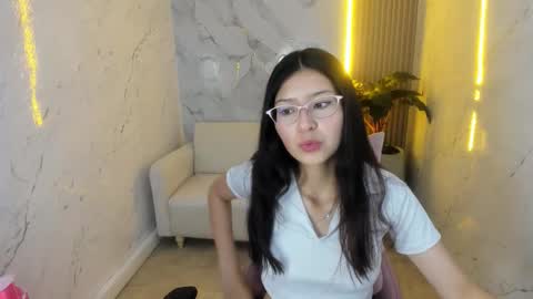 Snapshot of dani_tf chatting on 02-13-26, 01:29 dani_tf online show from 02-13-26, 01:29