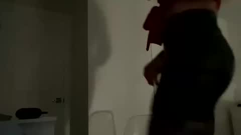 Snapshot of danicdgirl chatting on 10-17-25, 01:31 danicdgirl online show from 10-17-25, 01:31