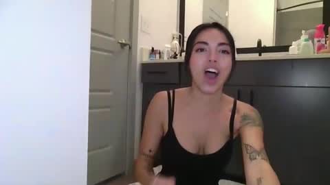 Snapshot of danidivina777 chatting on 10-04-25, 09:35 danidivina777 online show from 10-04-25, 09:35