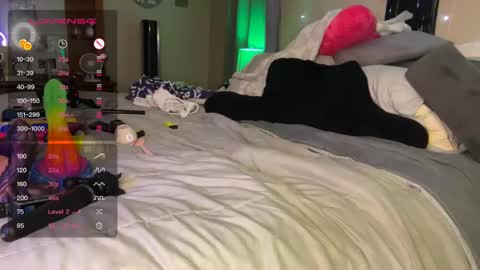 Snapshot of danidragon69 chatting on 12-06-24, 02:46 Dani Dragon online show from 12-06-24, 02:46