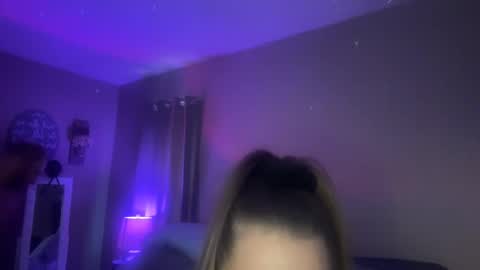 Snapshot of danidragon69 chatting on 03-12-25, 09:03 Dani Dragon online show from 03-12-25, 09:03