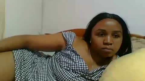 danie80704 online show from 10-12-25, 03:16