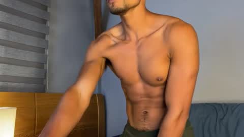 Snapshot of daniel0910s chatting on 01-16-25, 02:09 Daniel online show from 01-16-25, 02:09