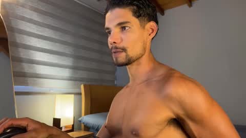 Snapshot of daniel0910s chatting on 01-30-25, 10:08 Daniel online show from 01-30-25, 10:08