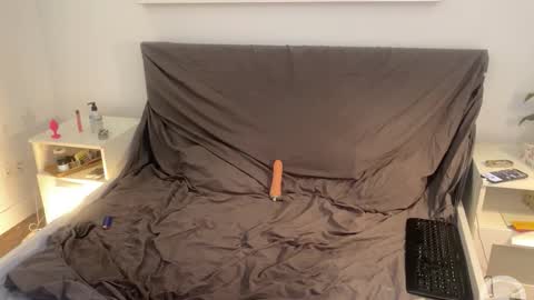 daniel200002 online show from 11-04-25, 02:32