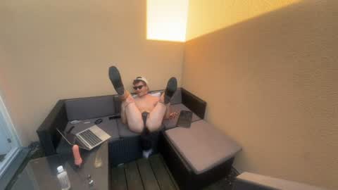 daniel200002 online show from 06-19-26, 04:17