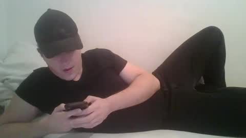 daniel4567890new online show from 01-01-25, 07:32