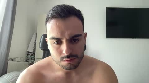 daniel_3827 online show from 06-16-26, 12:30