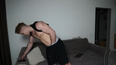 daniel_montecristo online show from 05-25-26, 03:40