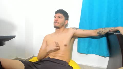 Snapshot of daniel_sexy77 chatting on 03-03-26, 01:45 Daniel sexy77 online show from 03-03-26, 01:45