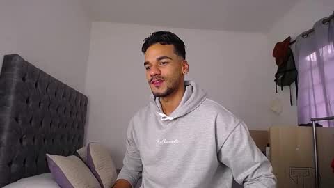 Snapshot of daniel_sherlock chatting on 02-07-26, 01:04 Daniel Sherlock online show from 02-07-26, 01:04