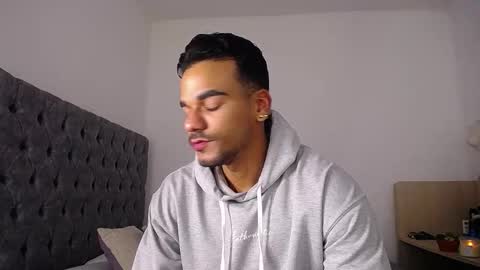 Snapshot of daniel_sherlock chatting on 02-13-26, 01:18 Daniel Sherlock online show from 02-13-26, 01:18