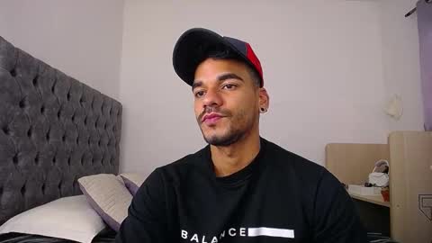 Snapshot of daniel_sherlock chatting on 02-26-26, 01:32 Daniel Sherlock online show from 02-26-26, 01:32