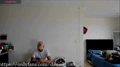 Snapshot of daniel_vianchi chatting on 01-11-25, 05:51 Dani online show from 01-11-25, 05:51