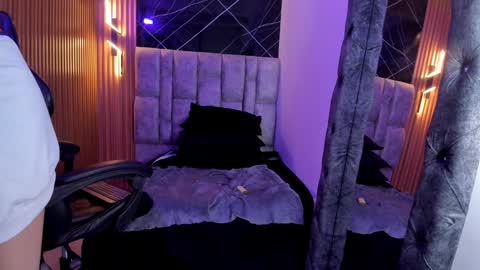 Snapshot of daniela_dl chatting on 01-03-25, 06:03 Daniela online show from 01-03-25, 06:03