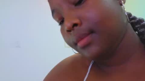 Snapshot of daniela_gil7 chatting on 02-24-26, 12:14 daniela_gil7 online show from 02-24-26, 12:14