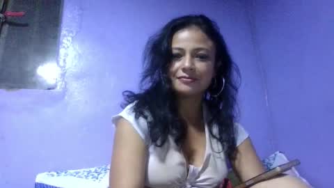 daniela_love1 online show from 01-14-26, 12:27