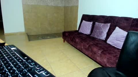 Snapshot of daniela_sexy34 chatting on 02-17-25, 03:04 daniela_sexy34 online show from 02-17-25, 03:04