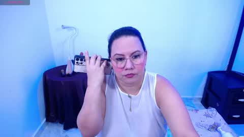Snapshot of danielapalmer_ chatting on 03-23-26, 07:51 dayanna online show from 03-23-26, 07:51