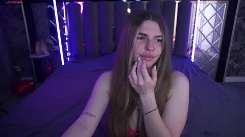 Snapshot of danielareign chatting on 04-23-26, 12:51 danielareign online show from 04-23-26, 12:51