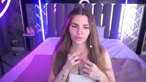 Snapshot of danielareign chatting on 06-16-26, 12:41 danielareign online show from 06-16-26, 12:41
