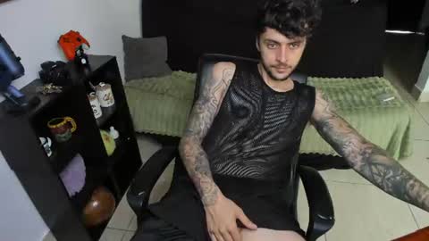 Snapshot of daniele_bunny chatting on 06-24-26, 04:28 Daniele Bunny online show from 06-24-26, 04:28