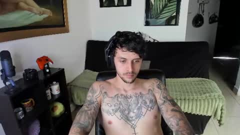Snapshot of daniele_bunny chatting on 07-14-26, 06:13 Daniele Bunny online show from 07-14-26, 06:13